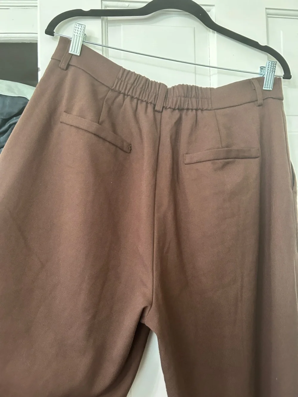 Disturbia Brown High-Waist Pleated Trousers with Cuffed Ankles - Picture 7 of 7